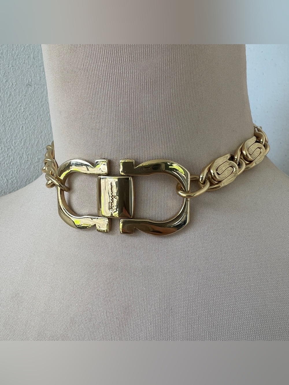 Custom Salvatore Ferragamo Vintage Gold Statement Choker Necklace | 14.5” - Picture 13 of 14